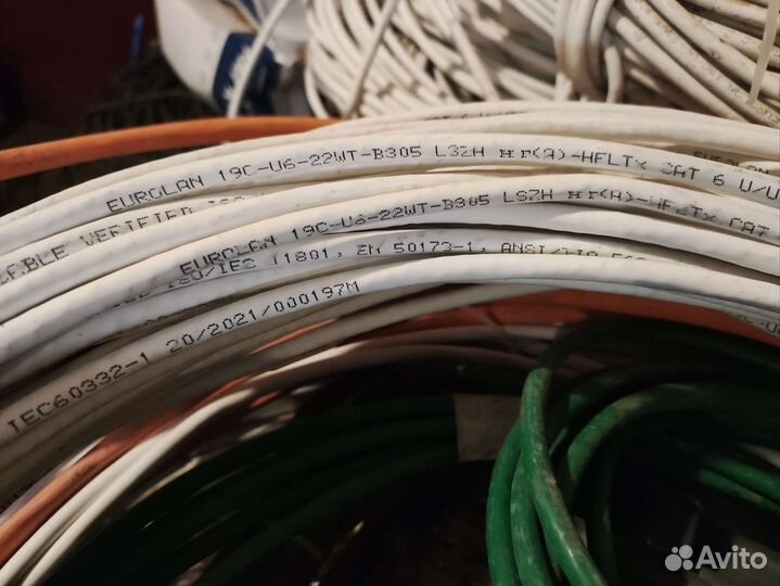 Eurolan 19C-U6-22WT-B305 lszh нг(а) -hfltx