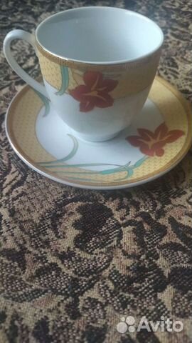 Чайные чашки с блюдцами