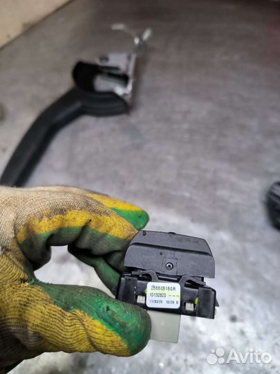 Renault Duster 2 кнопка круиз-контроль