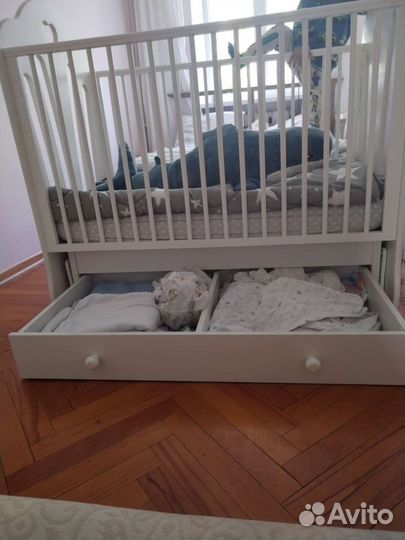 Детская кроватка