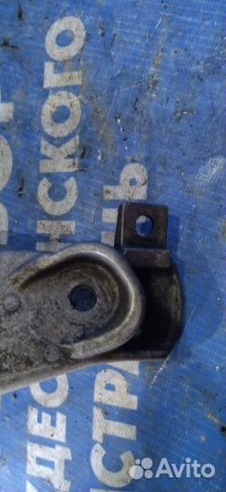 Крепление двигателя Bmw E65 седан N62B36 2002