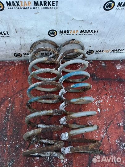 Пружины задние комплект Chevrolet Niva 2012