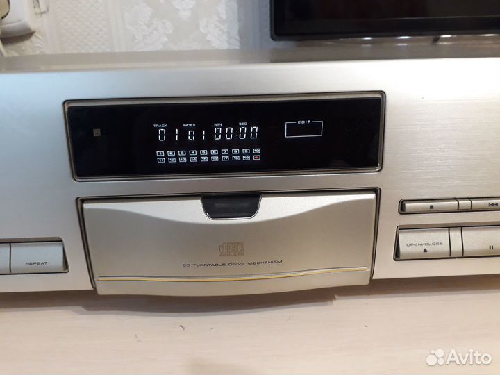 CD проигрыватель Pioneer PD-T 04