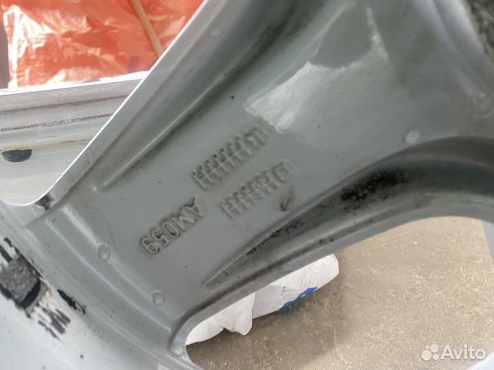 Диски на Mercedes AMG 19R