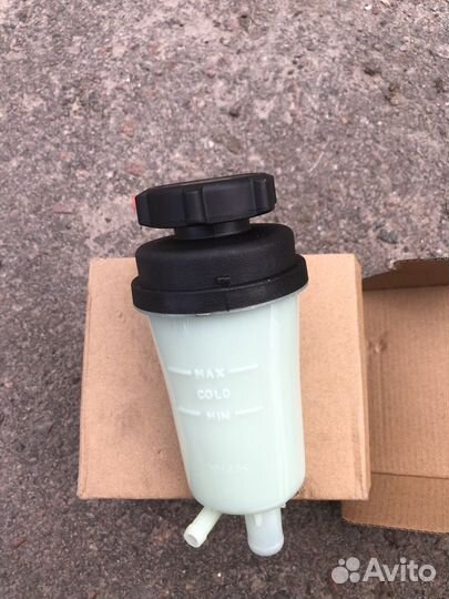 Бачок гура ford focus 2-3