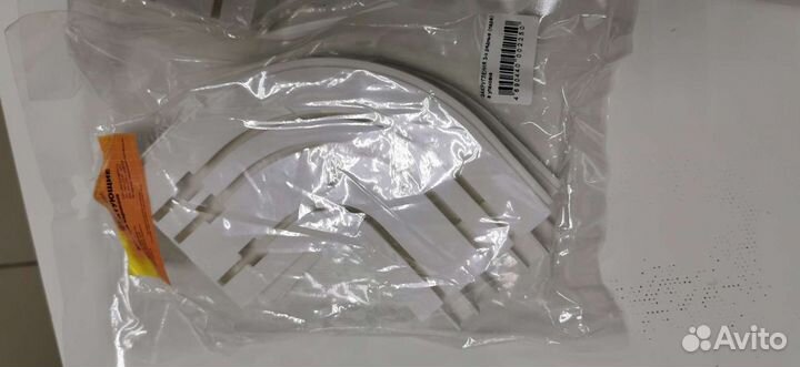 Углы для карниза 3-х рядного, в упаковке