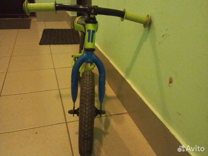 Беговел детский бу