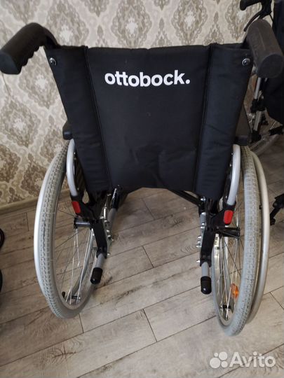 Инвалидная коляска