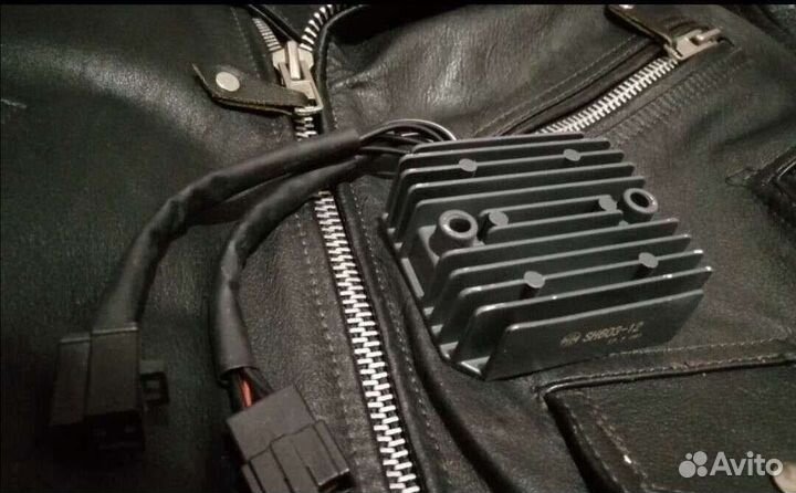 Реле регулятор honda CB400 x4 steed shadow vfr800