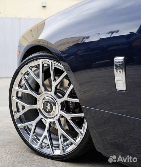 Кованые диски GT Forged G082 R22 на Rolls Royce Wr