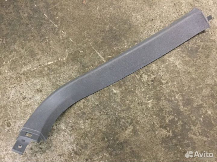 Обшивка двери багажника верхняя Chevrolet Lacetti