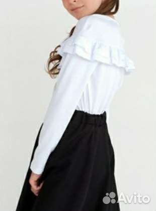 Школьная блузка 134 новая. Могу доставить