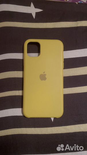 Чехол на iPhone 11