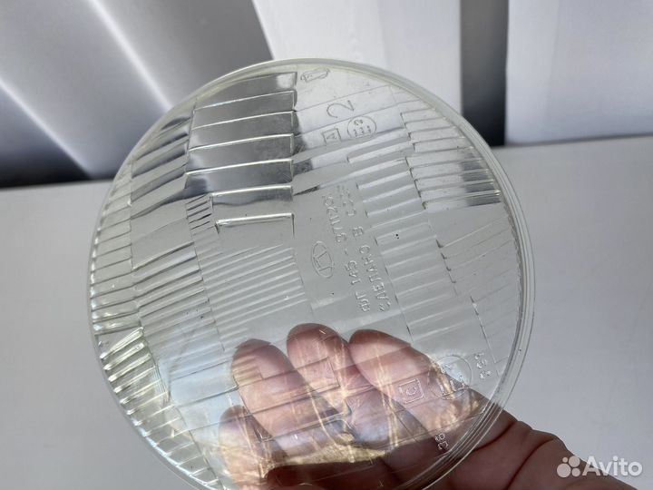 Стекло фары и задние рассеиватели