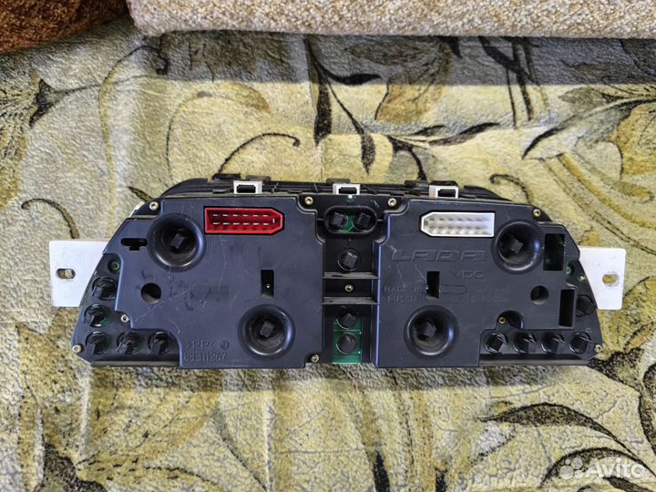 Приборная панель ваз 2110