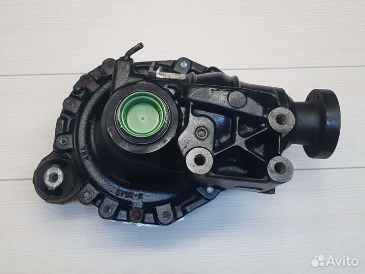 Передний редуктор Land Rover Discovery 3/4 RRS