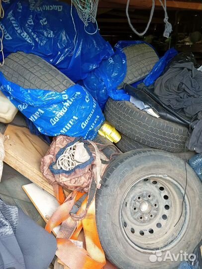 Автомобильный пылесос