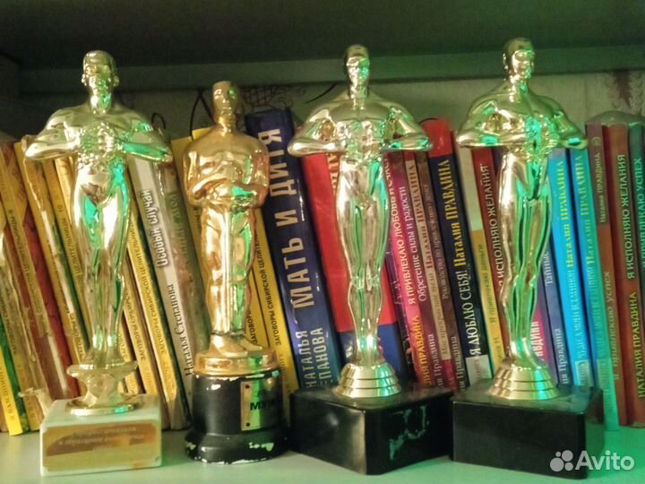 Статуэтка кубок.30