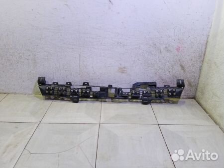 Кронштейн заднего бампера