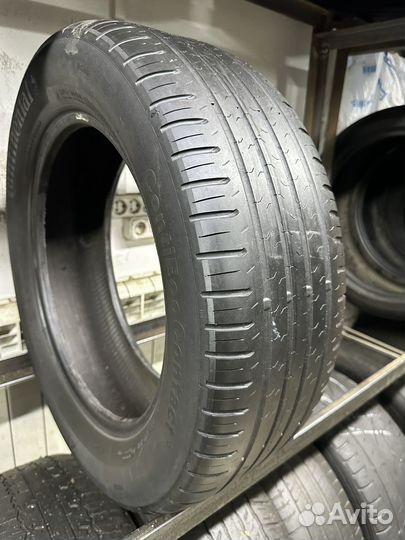 Continental ContiEcoContact 5 215/60 R17 96V