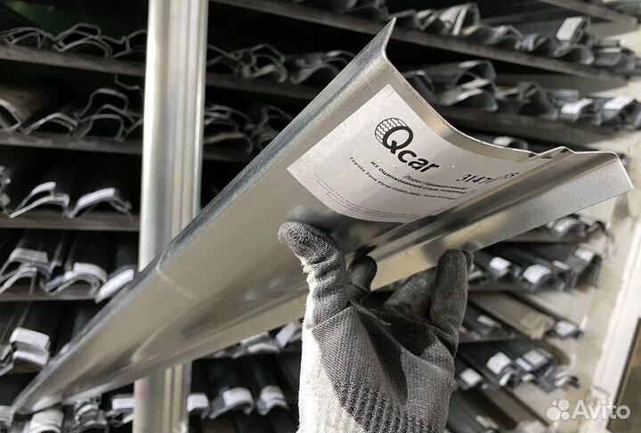 Порог Toyota Yaris Verso, Fun Cargo 1999-2005(1мм)