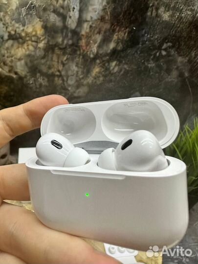 AirPods Pro 2 с шумоподавлением