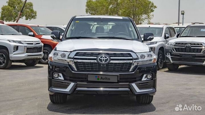 Toyota Land Cruiser 5.7 AT, 2021, 1 300 км