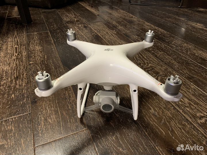 Квадрокоптер DJI Phantom 4 PRO+ (plus)