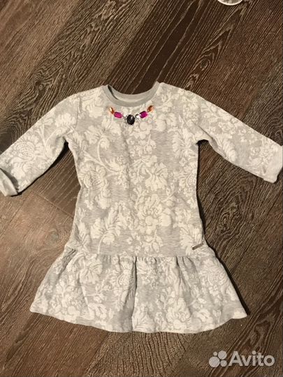 Платье Guess 5/6 лет