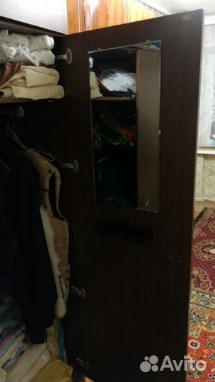 Шкаф