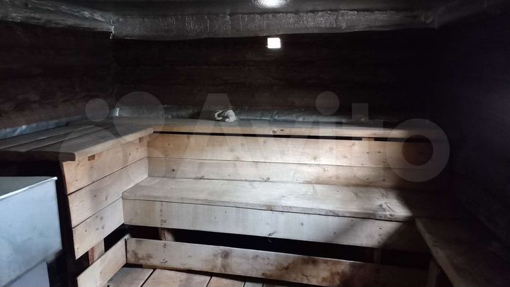 Дом 24,5 м² на участке 10 сот.