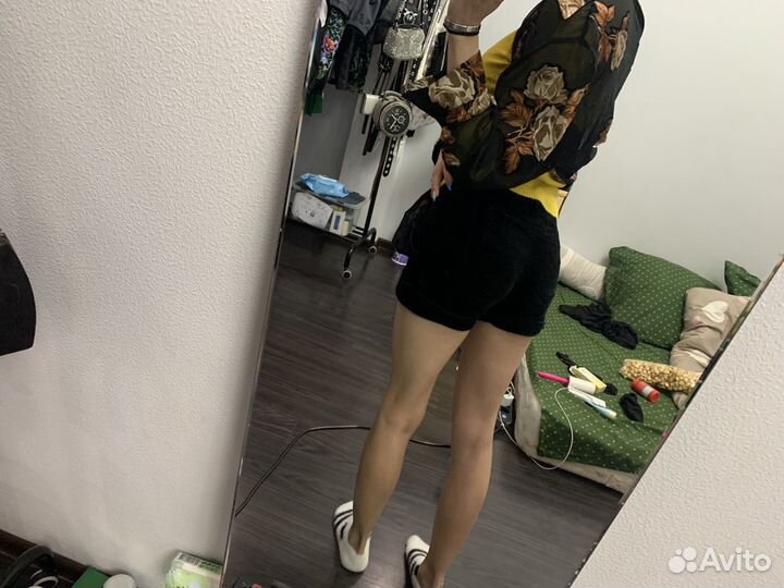 Шорты бархатные