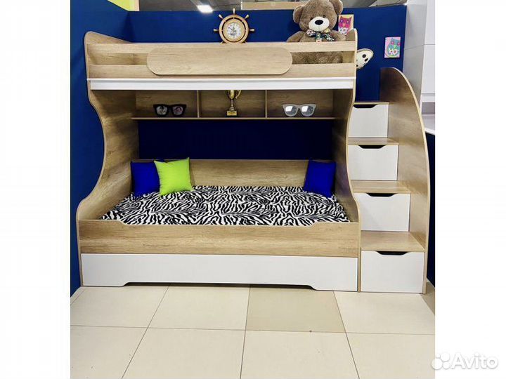 Кровать 3-х ярусная Биг 120х200 (дуб каньон+белый)