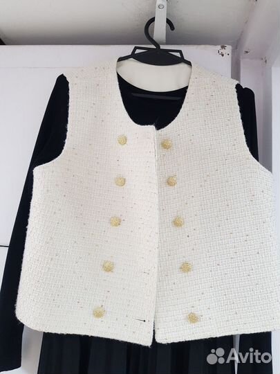 Платье плисе жилетка твид р.44-46