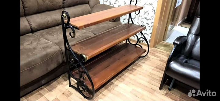 Полка под цветы