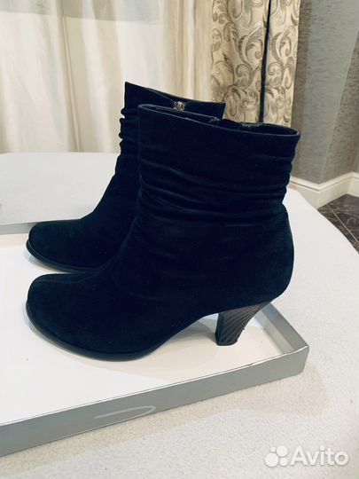 Полусапожки замшевые зимние женские39 размер