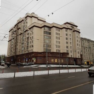 2-к. квартира, 85 м², 5/10 эт.