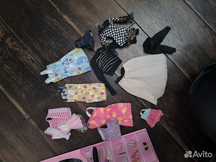 Шкаф+ одежда для барби