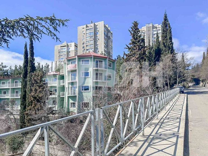 2-к. апартаменты, 74,9 м², 1/3 эт.