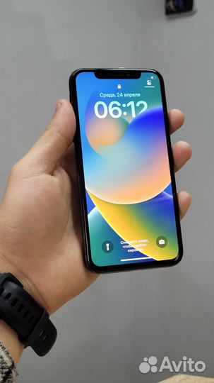 iPhone X, 64 ГБ