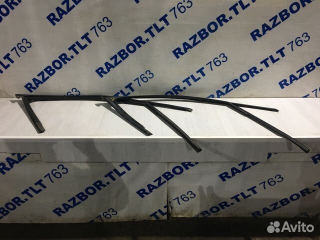 Уплотнитель рамки стекла audi A4 b8