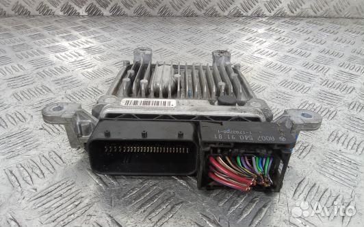 Блок управления двс mercedes benz C-class W204 (HE