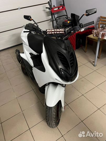 Yamaha Aerox 50
