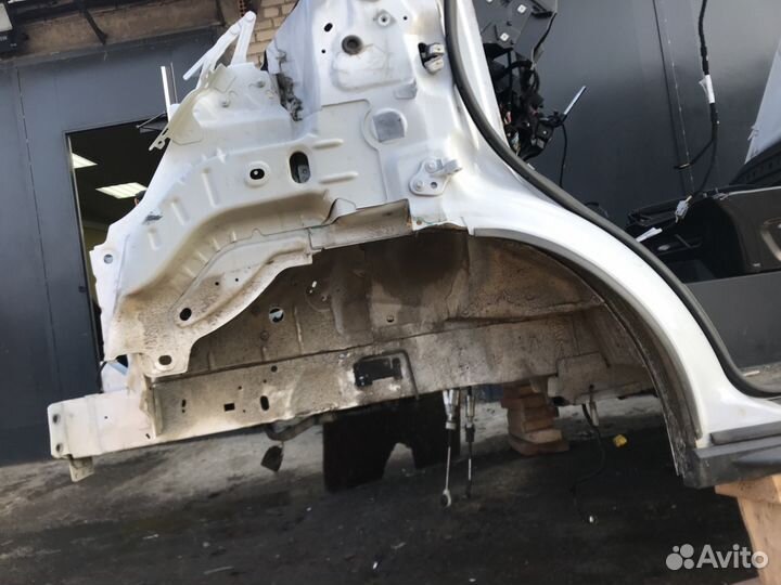 Четверть передняя левая правая Форд Транзит с 2014