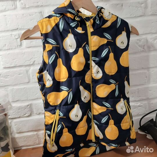 Жилетка для девочки 128-134