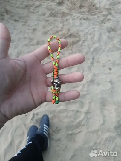 Темляк, темлячная бусина 