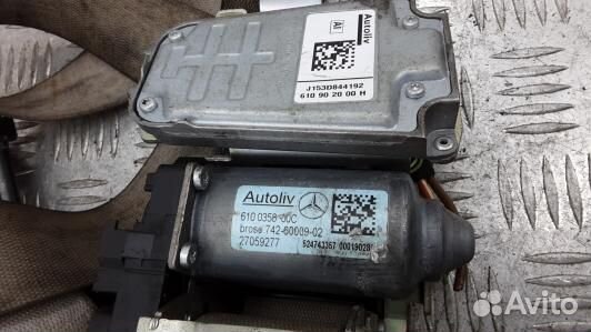 Ремень безопасности с пиропатроном сиденья передне