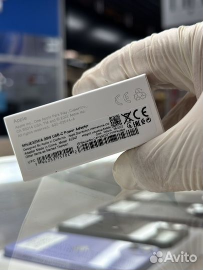 Оригинальный адаптер 20w apple