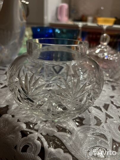 Ваза хрустальная
