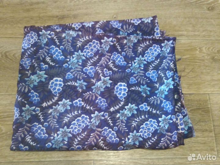 Ткань плательная пакетом